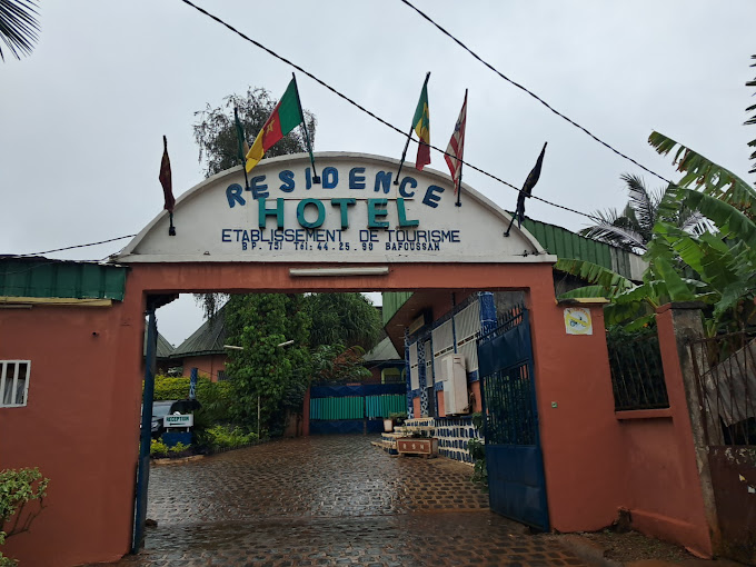 HOTELSARE