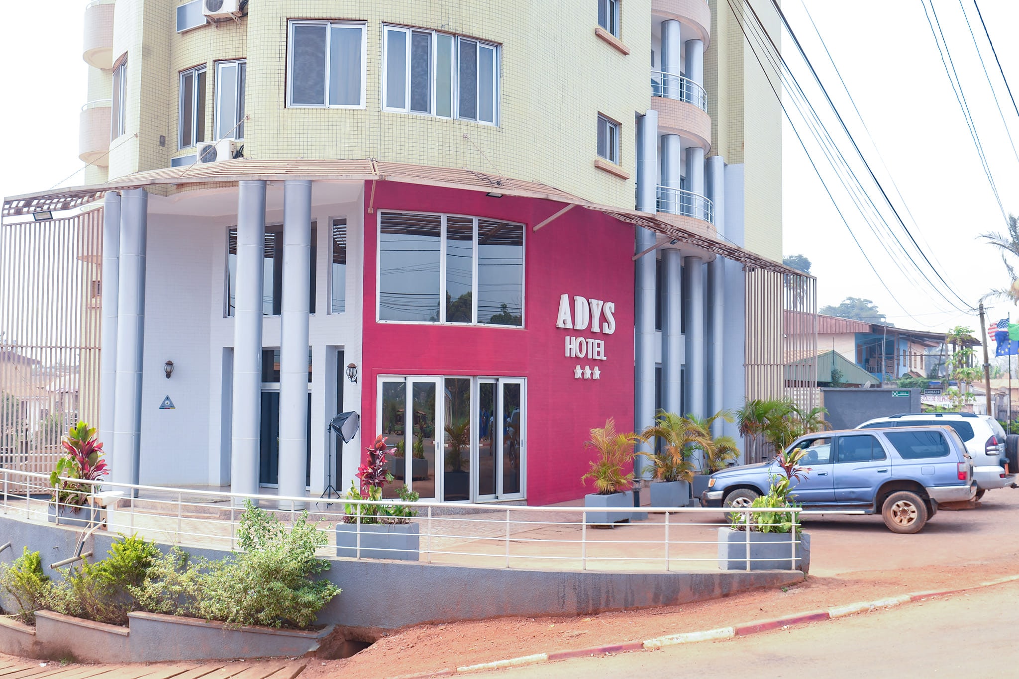 adyshotel-min